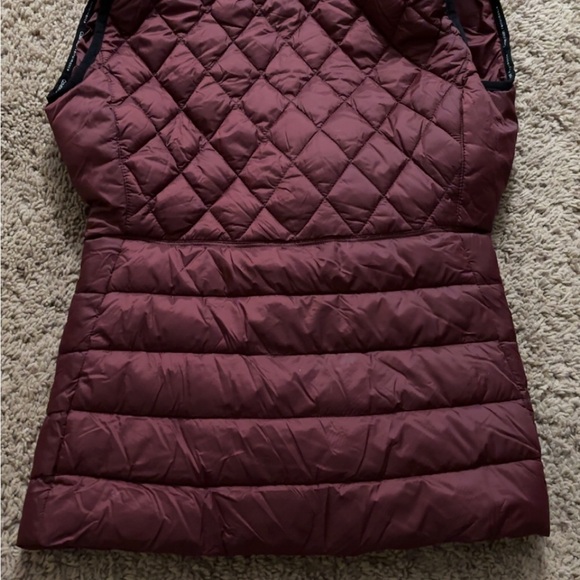NWT Calvin Klein puff vest - Picture 3 of 3